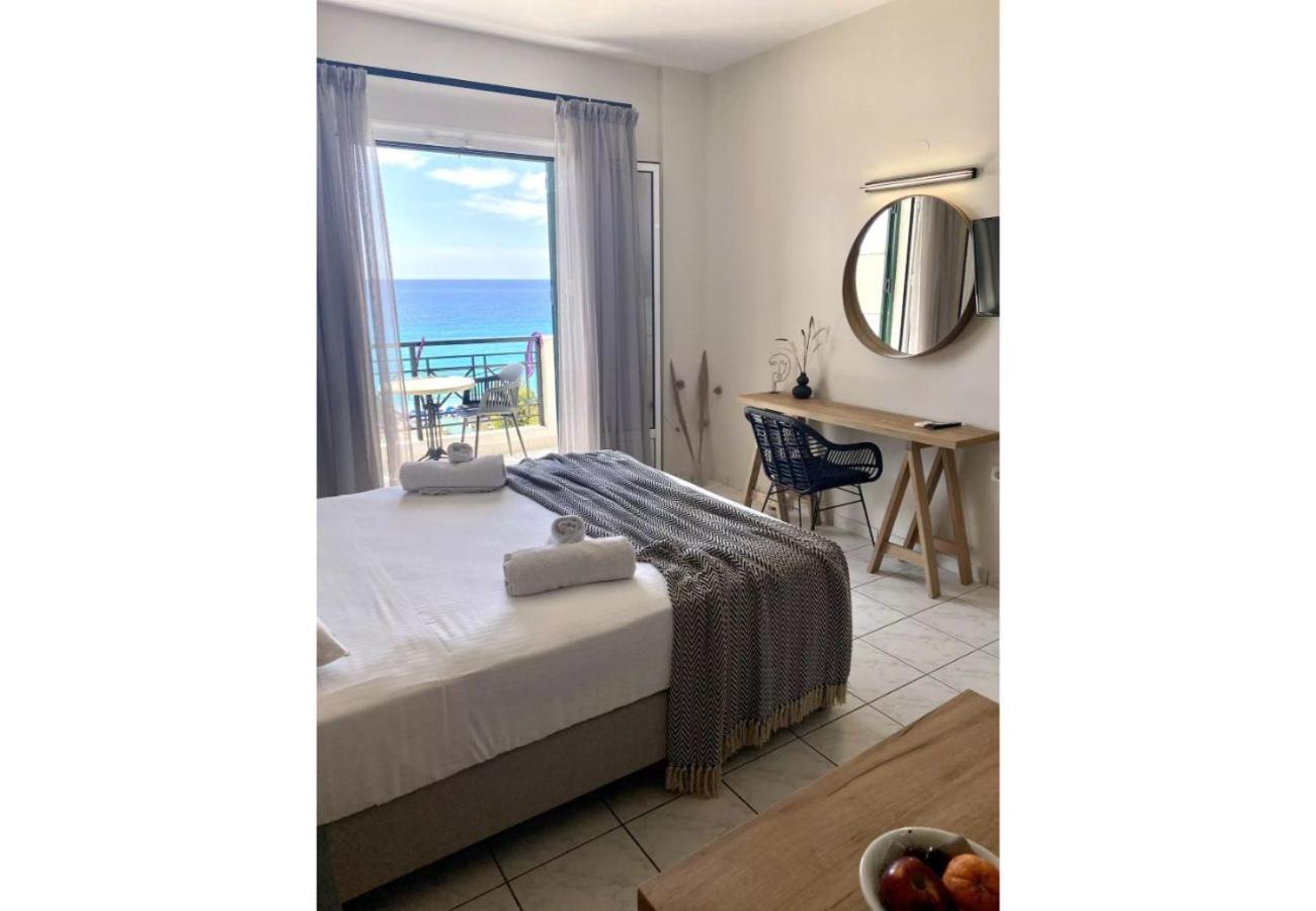 Sunset Premium Studio 6 Agios Nikitas Exterior photo